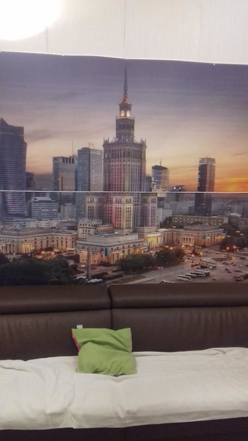 Хостелы Honey Hostel Centrum Варшава-15